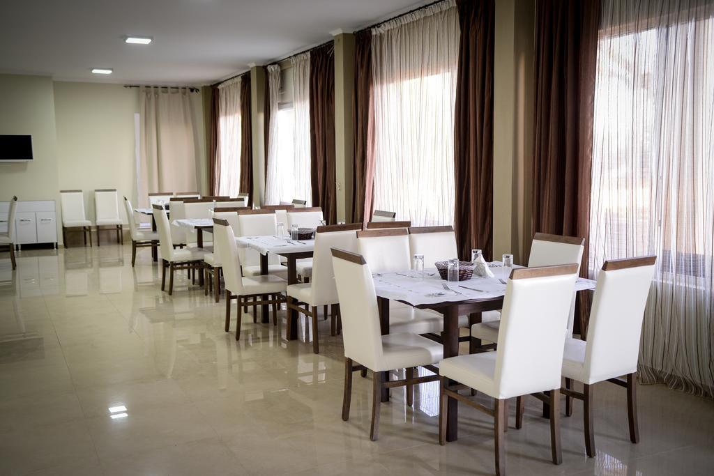 Crown Hotel Νέα Σκιώνη Εξωτερικό φωτογραφία