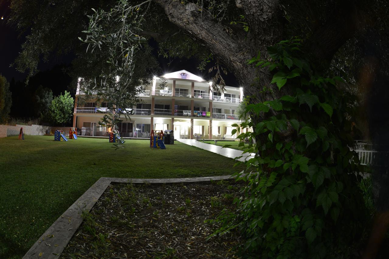 Crown Hotel Νέα Σκιώνη Εξωτερικό φωτογραφία