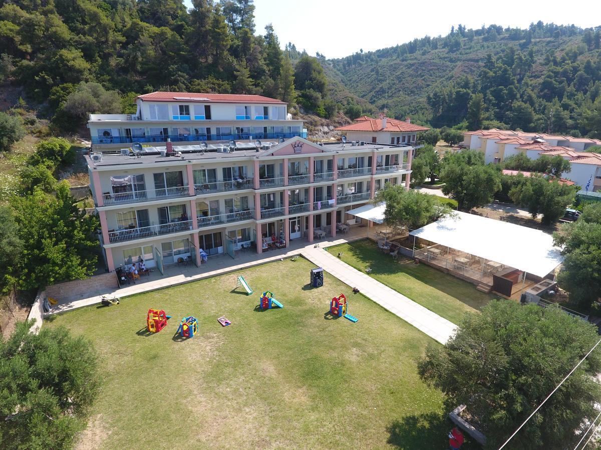 Crown Hotel Νέα Σκιώνη Εξωτερικό φωτογραφία