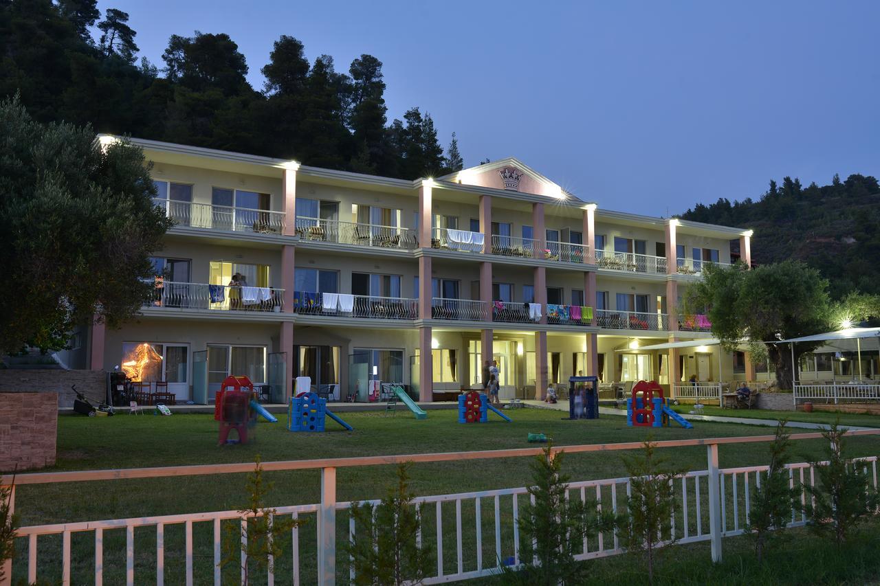 Crown Hotel Νέα Σκιώνη Εξωτερικό φωτογραφία
